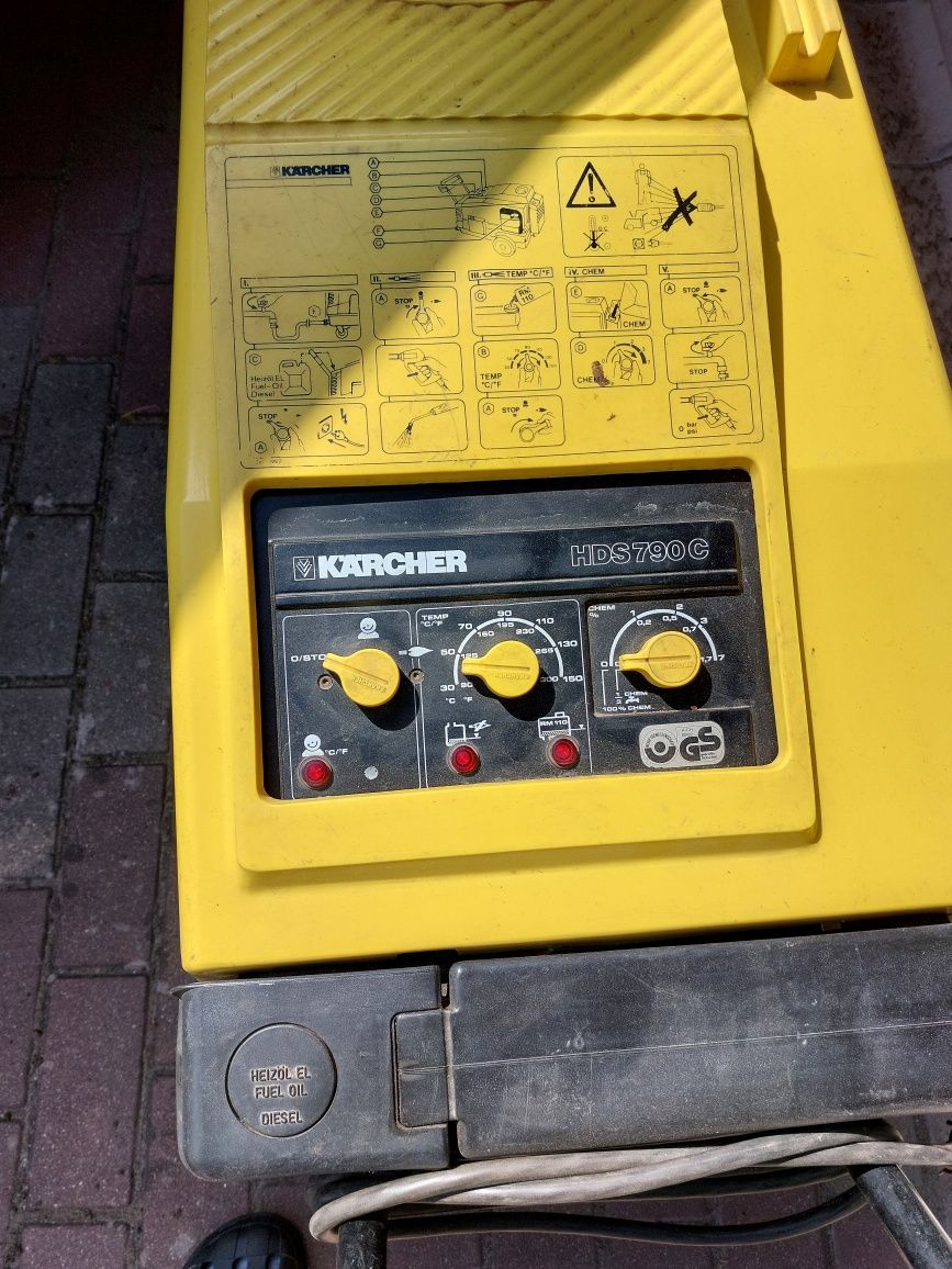 Myjka ciśnjeniowa Karcher  hds 790c