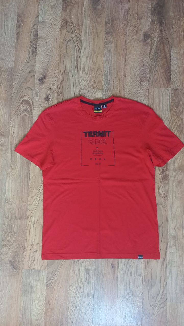 Продам футболку НОВУЮ     ф. TERMIT