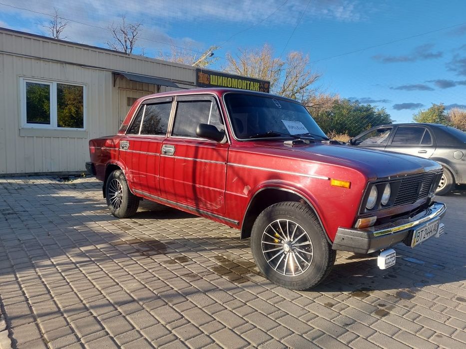 Продам ваз-2106 бензин 1986 год на полном ходу