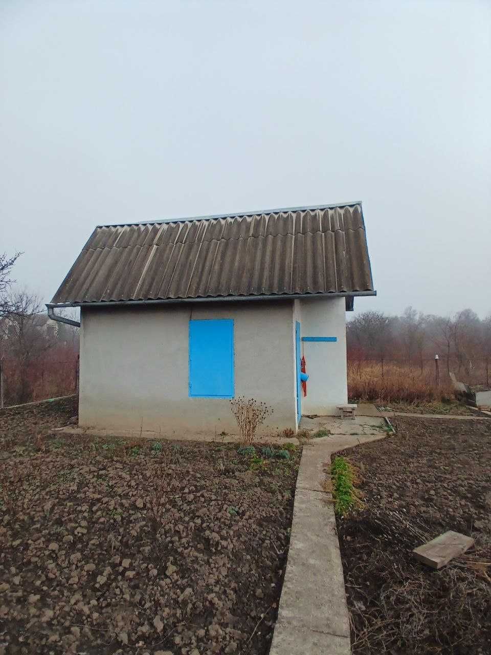 Дачна ділянка з будиночком в Чернієві_M