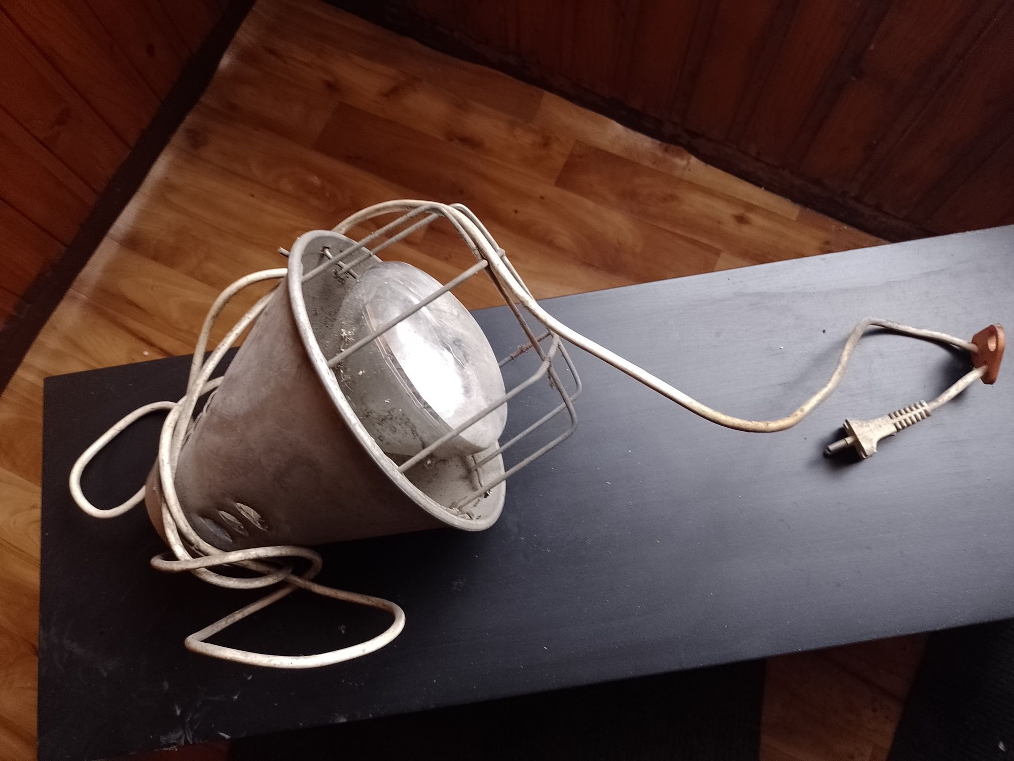 Lampa PRL  sprawna