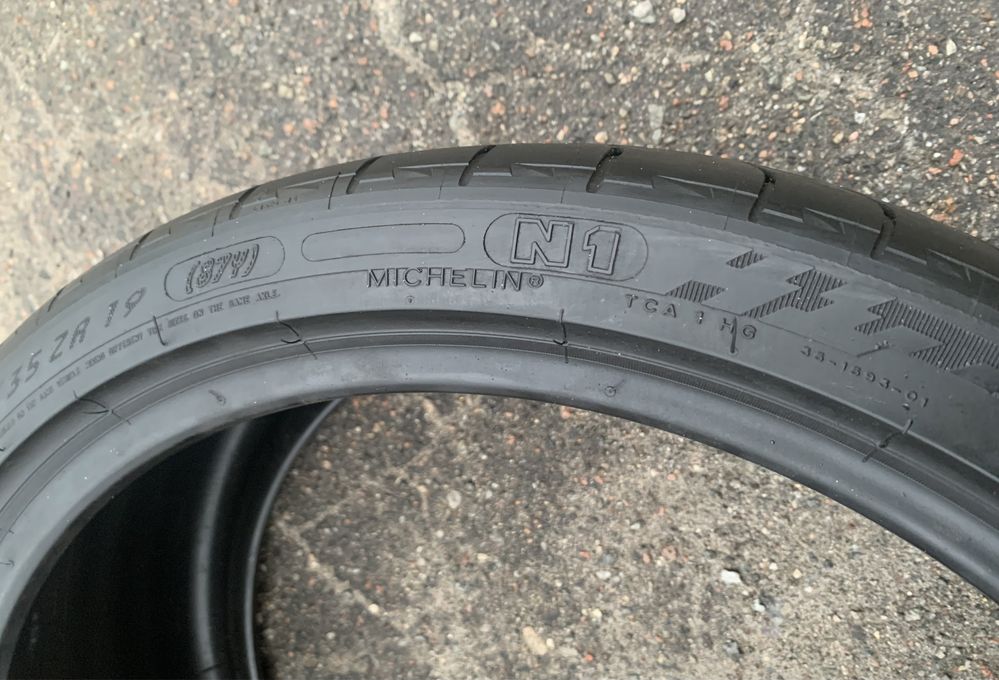 Шина одна Michelin Pilot Sport 5 235/35 R19 одиночка