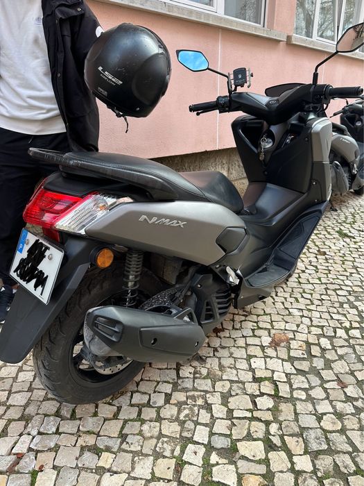 Yamaha Nmax para alugar