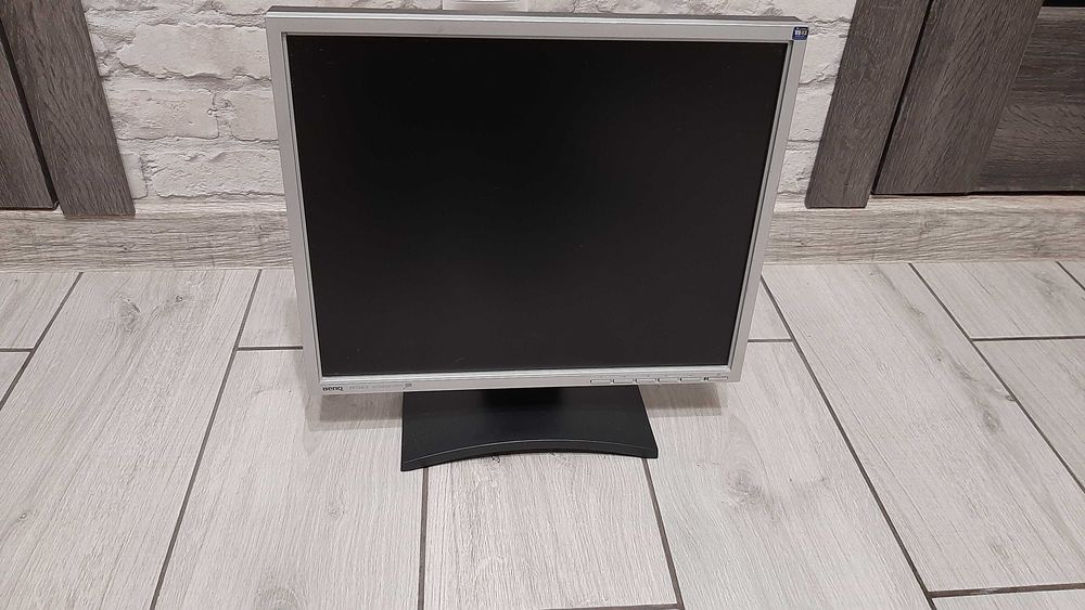 Монітор BenQ FP73G Q7T5 діагональ 17 дюймів, 1280x1024 пікселів