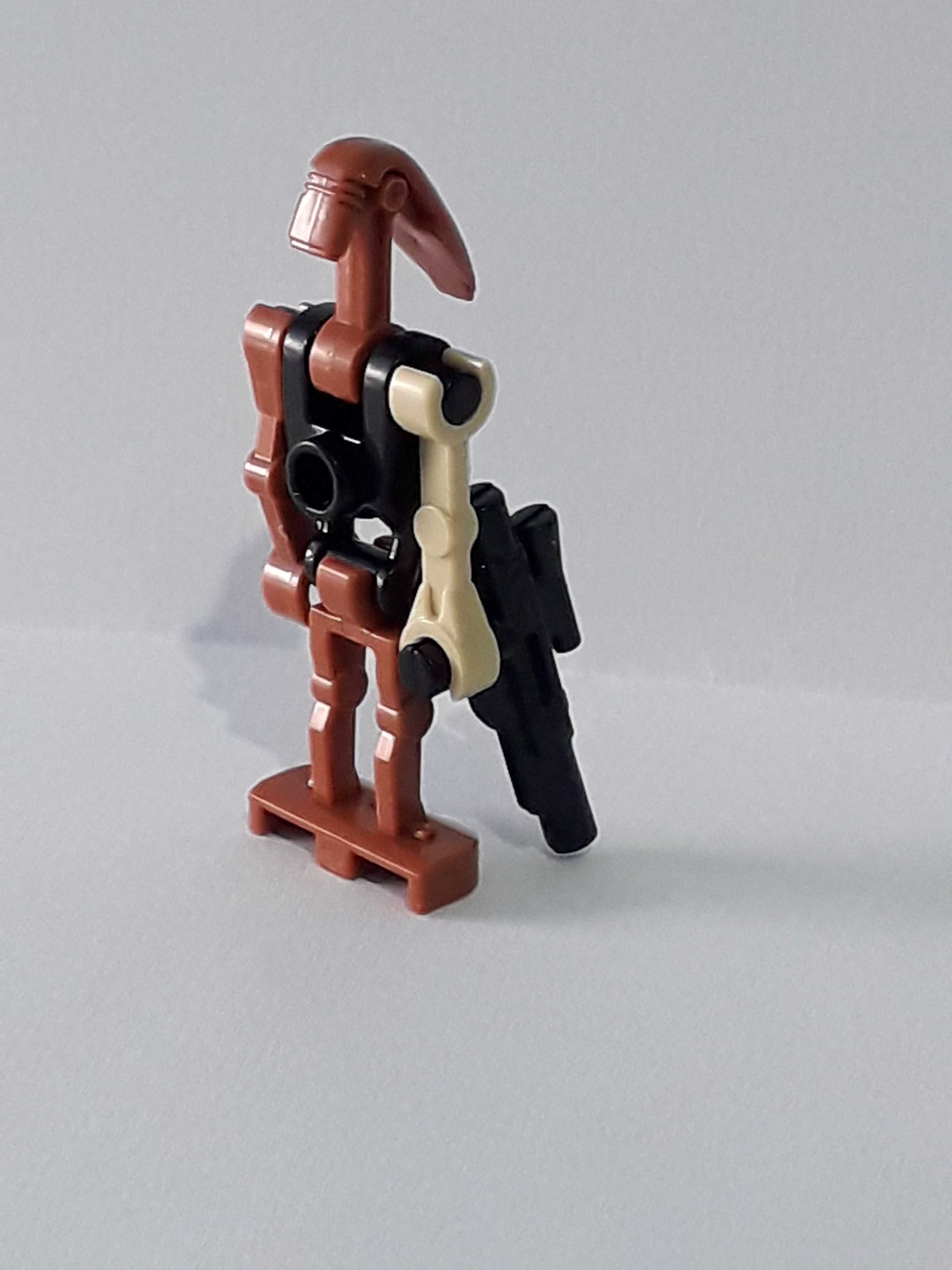 4 sztuki Figurki Star Wars Droid bojowy z blasterem komp. z Lego