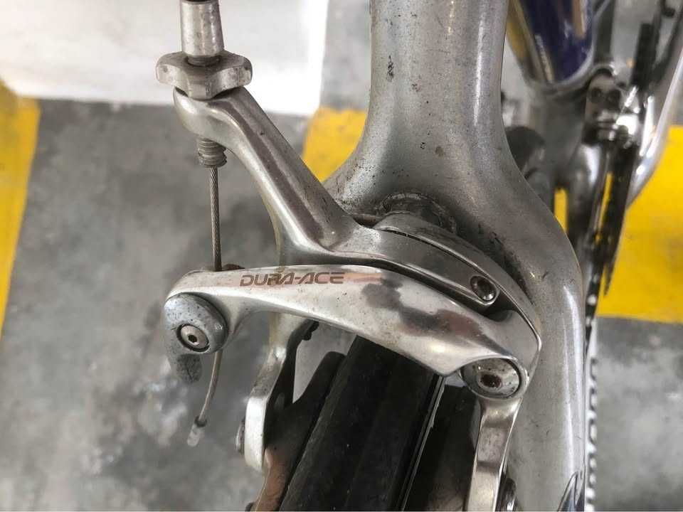 bicicleta de ciclismo Trek carbono
