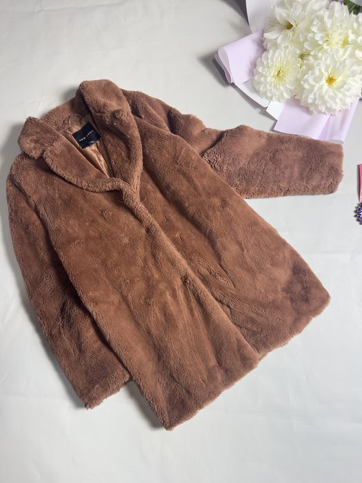 Продам шубку з штучного хутра