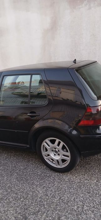 Golfe 2002/2003 impecável