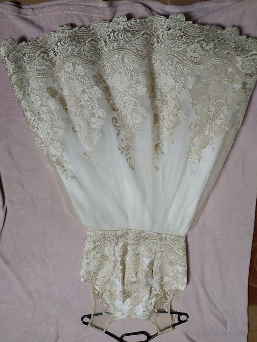 Sukienka chi chi london 38