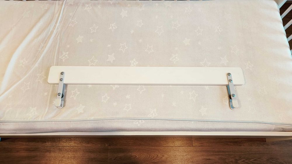 IKEA łóżko dziecięce + materac