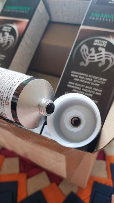 Крем для обуви Salamander тёмно-коричневый, красный