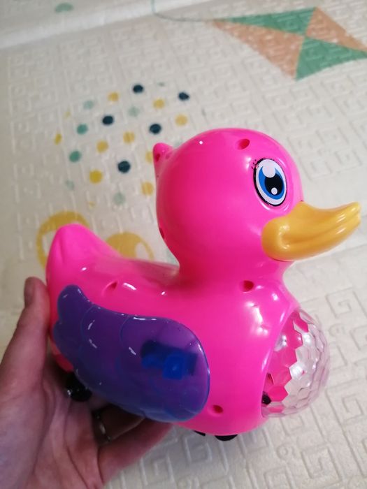 Дитячі іграшки. Гризунці, брязкальця, стукалка,  музичні.