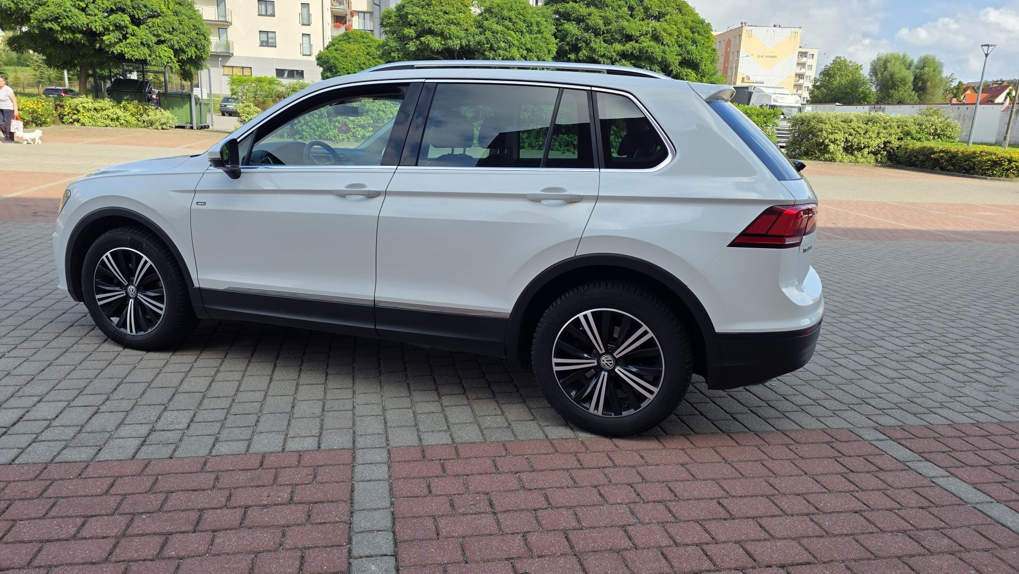 Vw tiguan rok 2019 silnik 2.0 diesel automat ładny zamiana