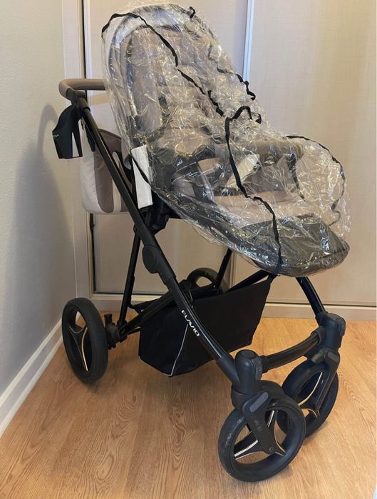 Bebetto Flavio carrinho de bebé