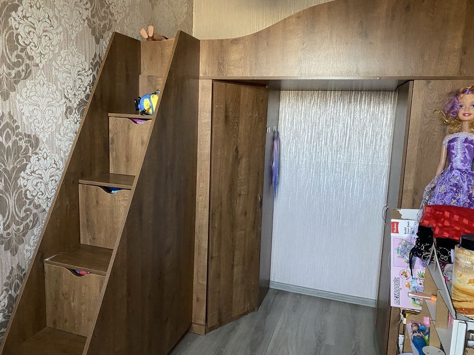 Стенка горка  кровать чердак