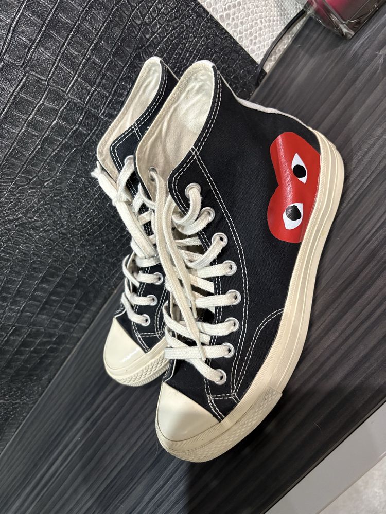 converse comme des garcons