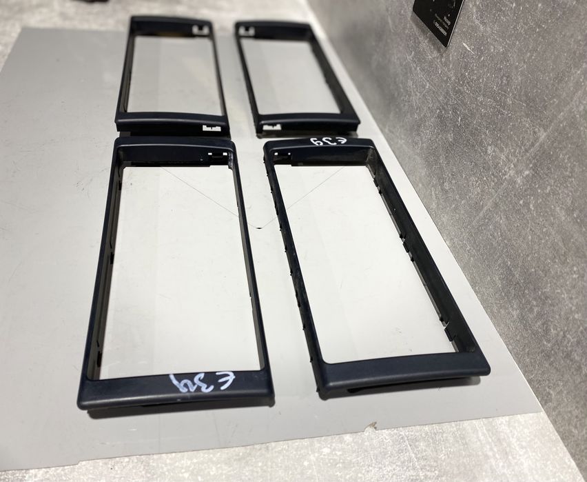 Рамка під магнітолу 16:9 BMW E39 E38 E53 монитор БМВ Е39 Е38 Е53 Шрот