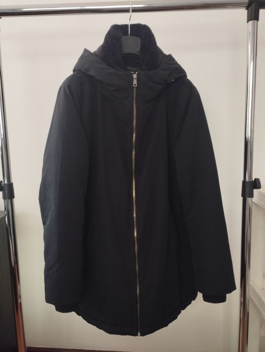 Casaco com capuz