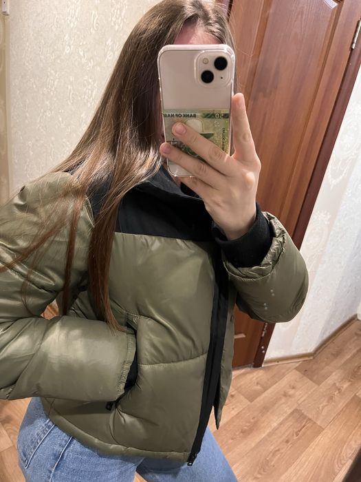 Пуховик cropp хакі