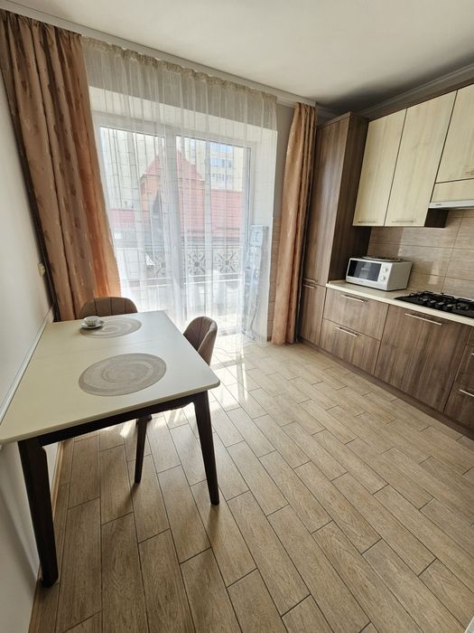 Оренда 1,5 кім. Квартира, цент, вул, Січових стрільців