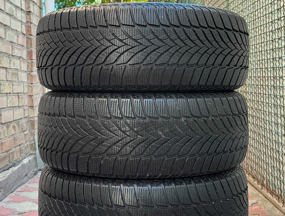 Зима GoodYear UltraGrip Ice 2. 215\55\R16. 4шт. -6,5мм.
