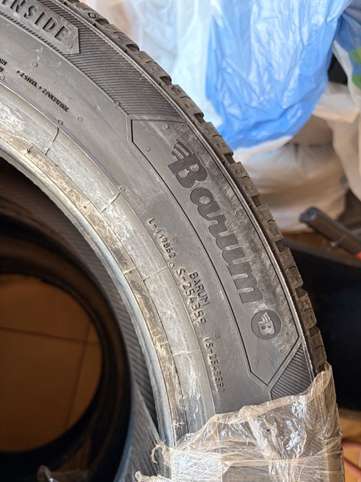 Opony Barum Bravurius 245/45/r17 Y XL