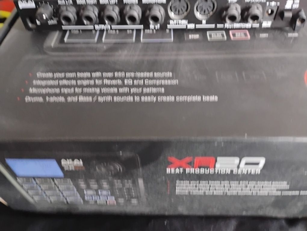 Akai Xr20 Groovebox/Automat Perkusyjny/Syntezator