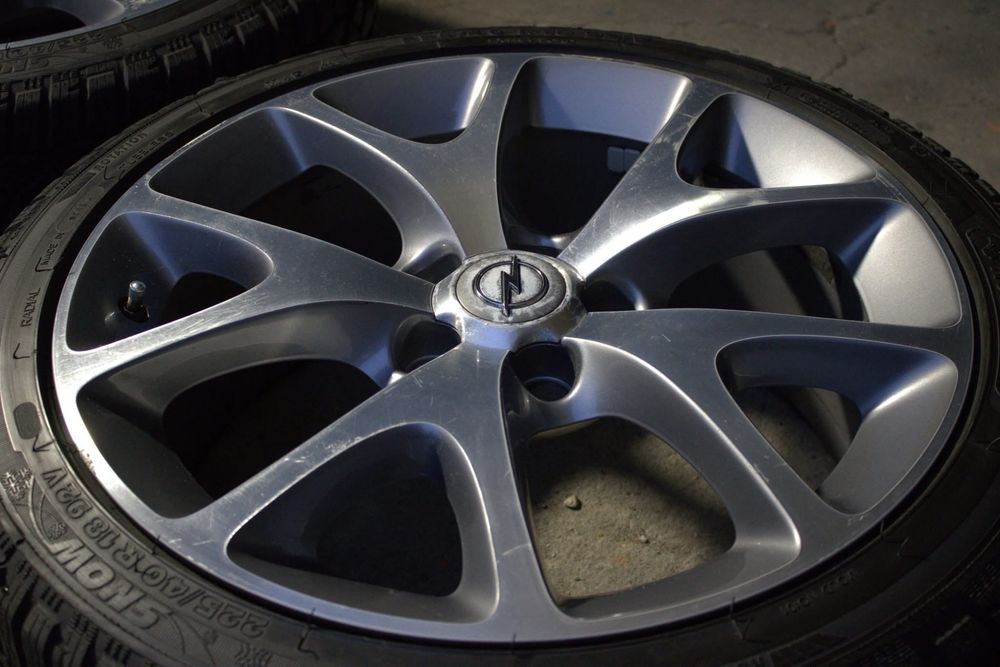 FELGI OPEL 5x110 r18 ET47 7,5J RONAL GM