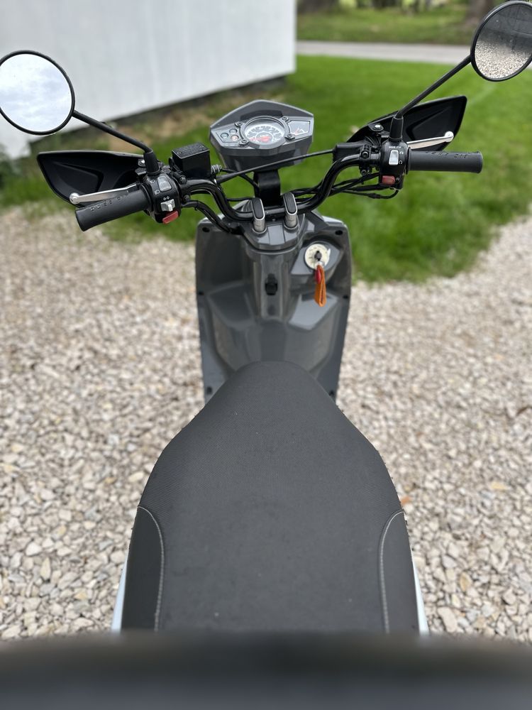Yamaha bws 125 super stan