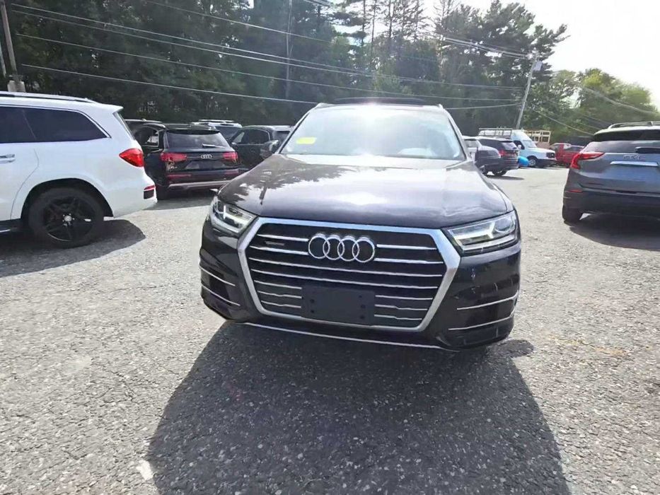 Audi Q7 2018 2.0 Premium Plus