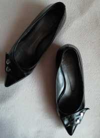 Женские туфли "Basconi"