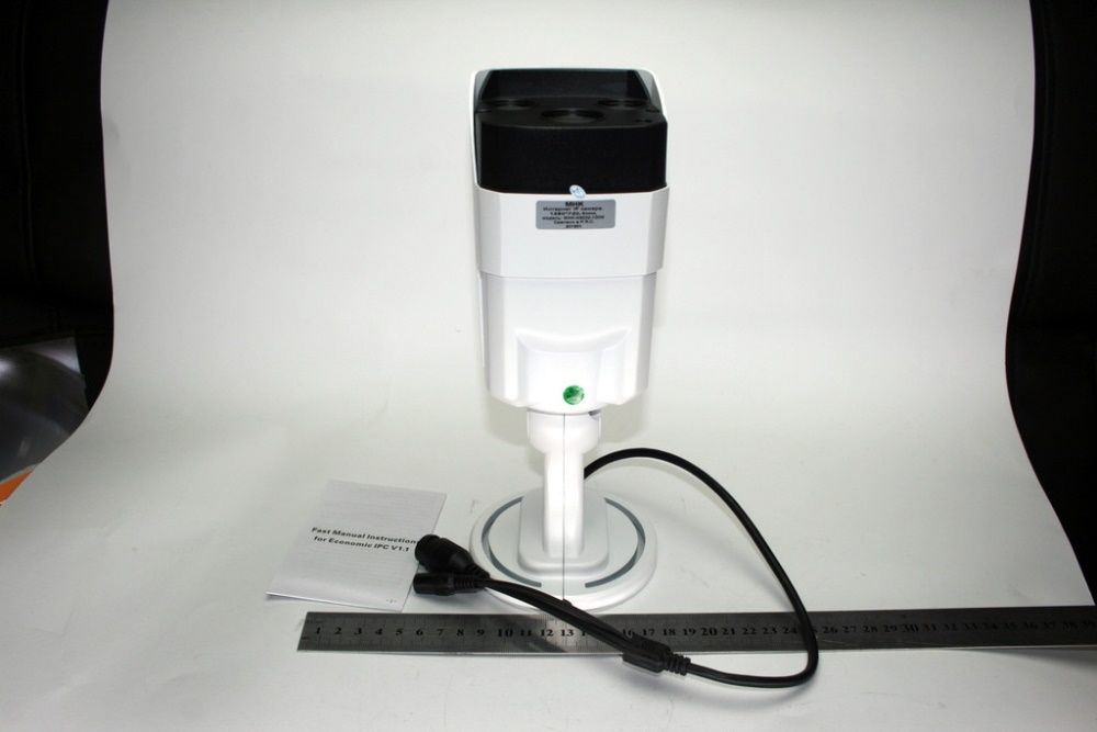 Камера наружного наблюдения с креплением IP (MHK-N9032-100W)