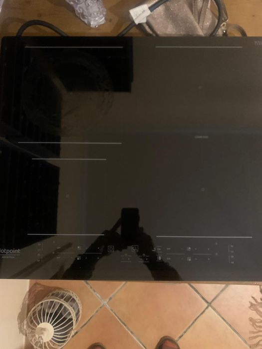 Placa Vitrocerâmica Ariston Hotpoint