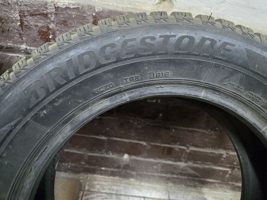 Para opon zimowych 205/60 R16 96H XL Bridgestone Blizzak LM 001 m+s