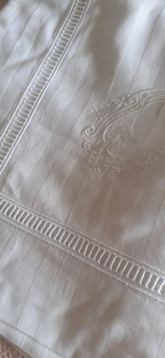 Bela e grande Capa de Edredom- Almofadões