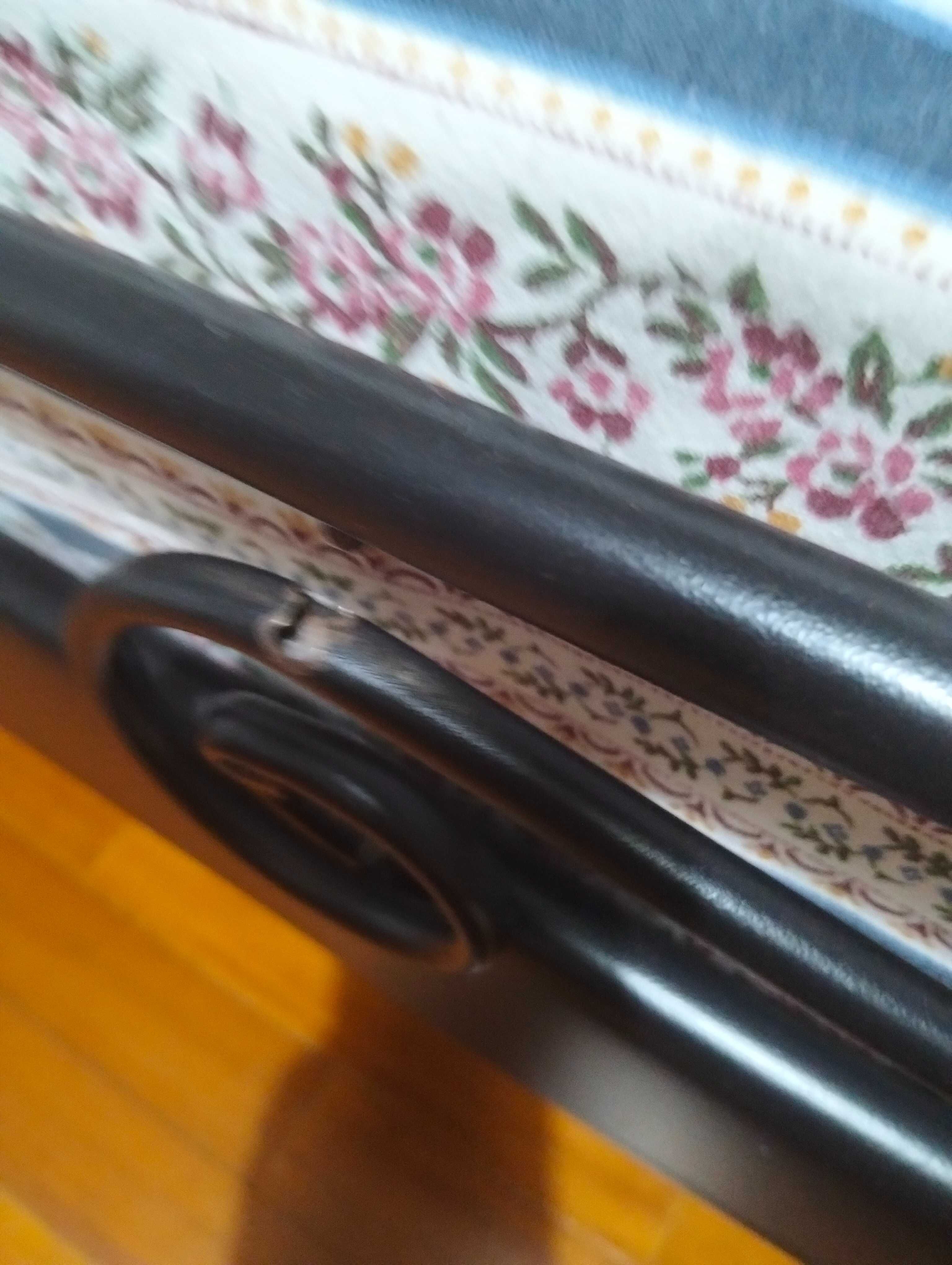 Cama solteiro com colchão
