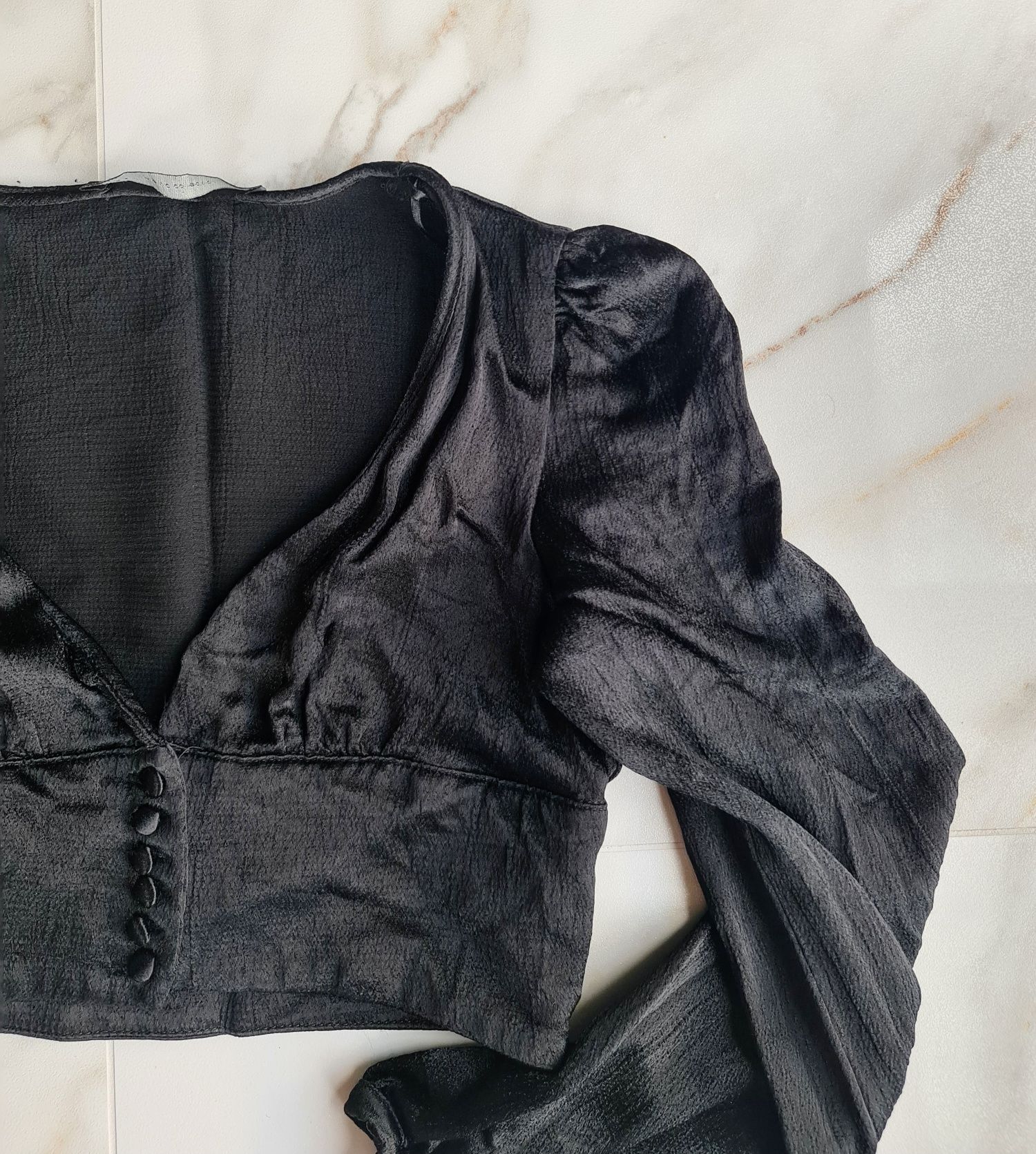 Zara czarna bluzka top krótka koszula satynowa satyna letnia XS 34