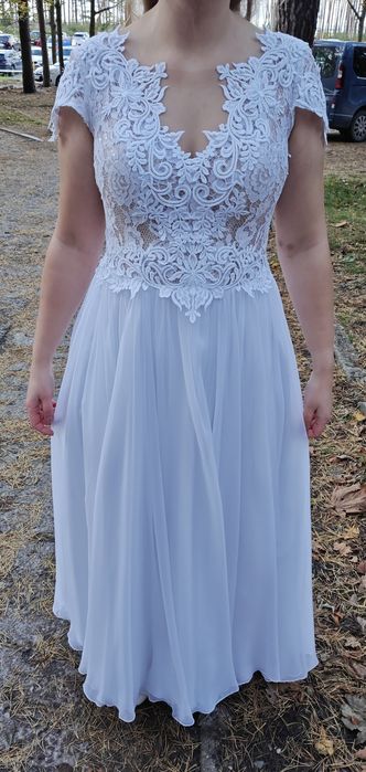 Piękna Suknia ślubna