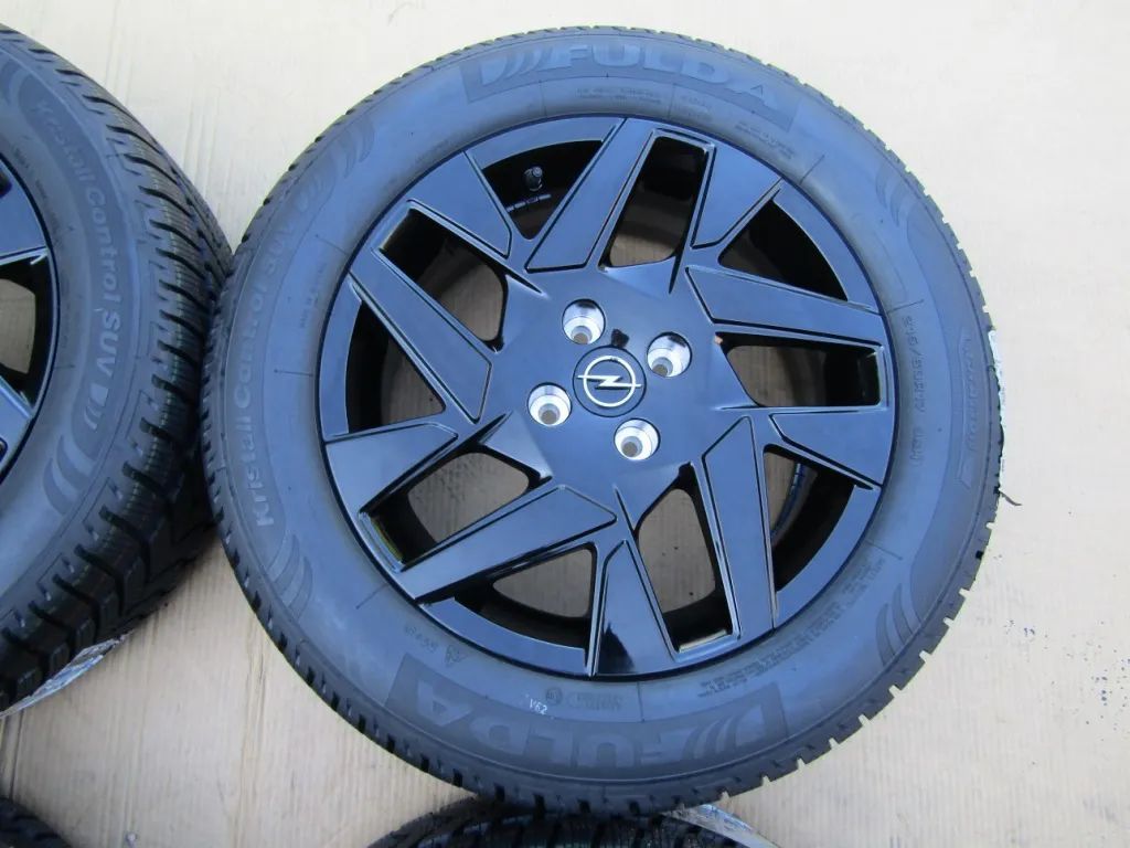 4x Felgi Koła 17 Opel Mokka II B / Citroen DS3 Crossback / 9835097480 ET32