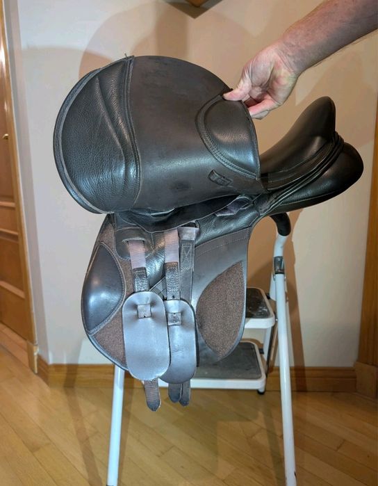 Siodło Kent&Masters  16,5 High Wither Compact GP Brązowe