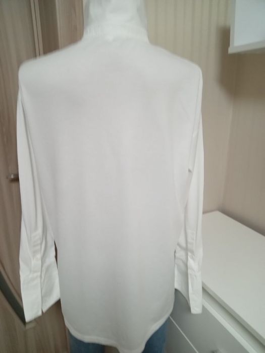 Блуза біла жіноча COS
