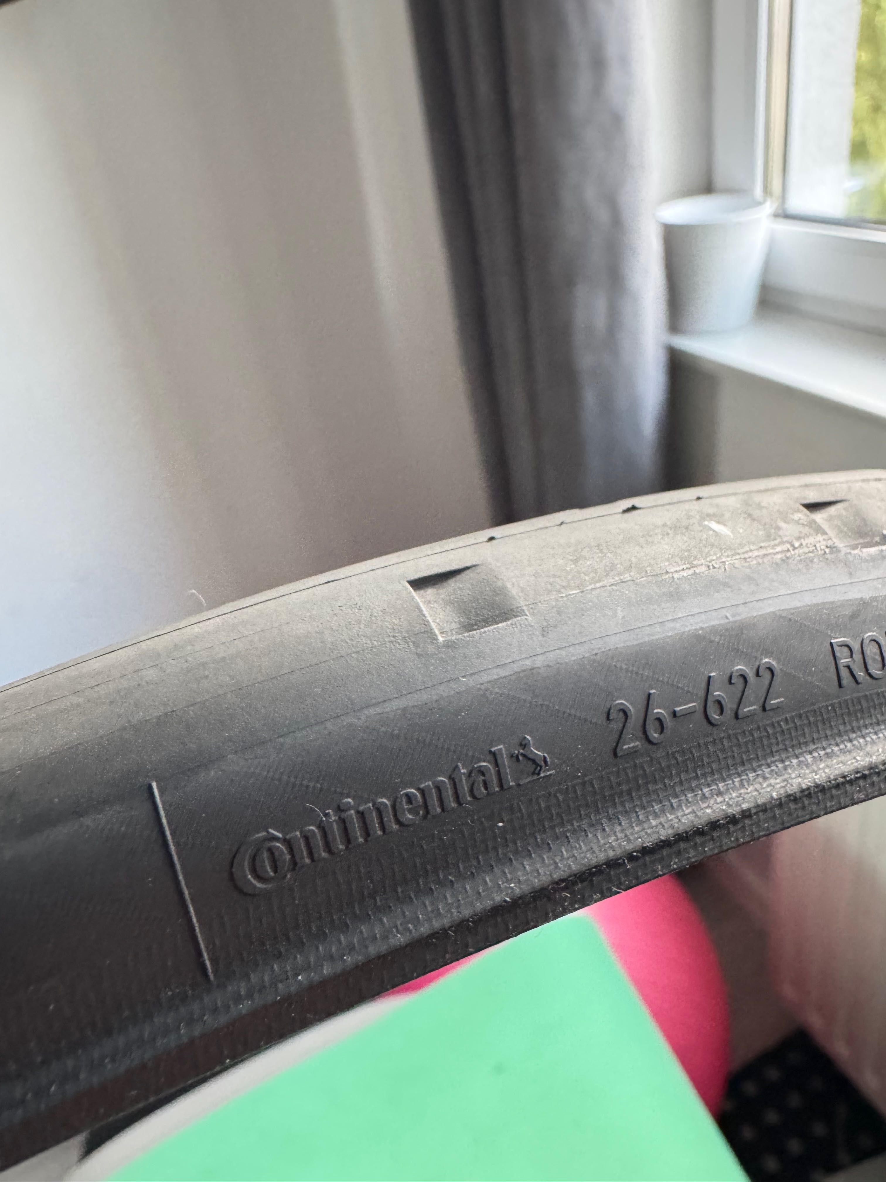 Opona szosowa Continental AERO 111 - 28" szer. 26 mm