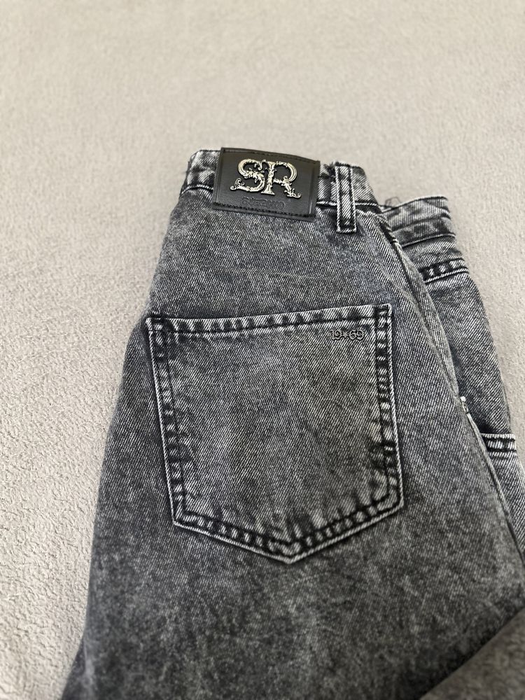 Темно-сірі джинси, 36 розмір