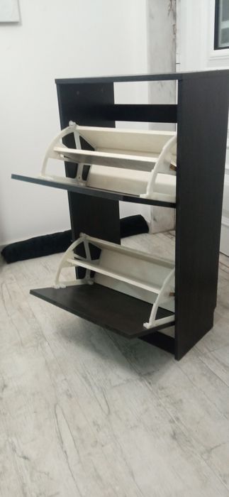 Sapateiras de duas gavetas