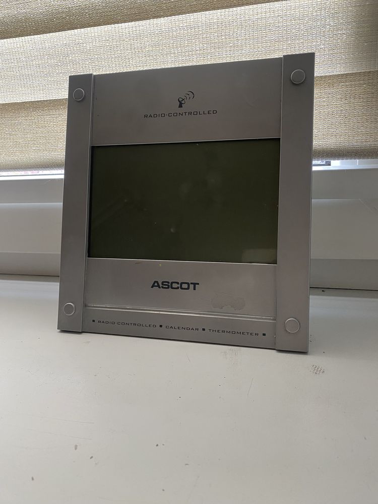 Radio z budzikiem ascot