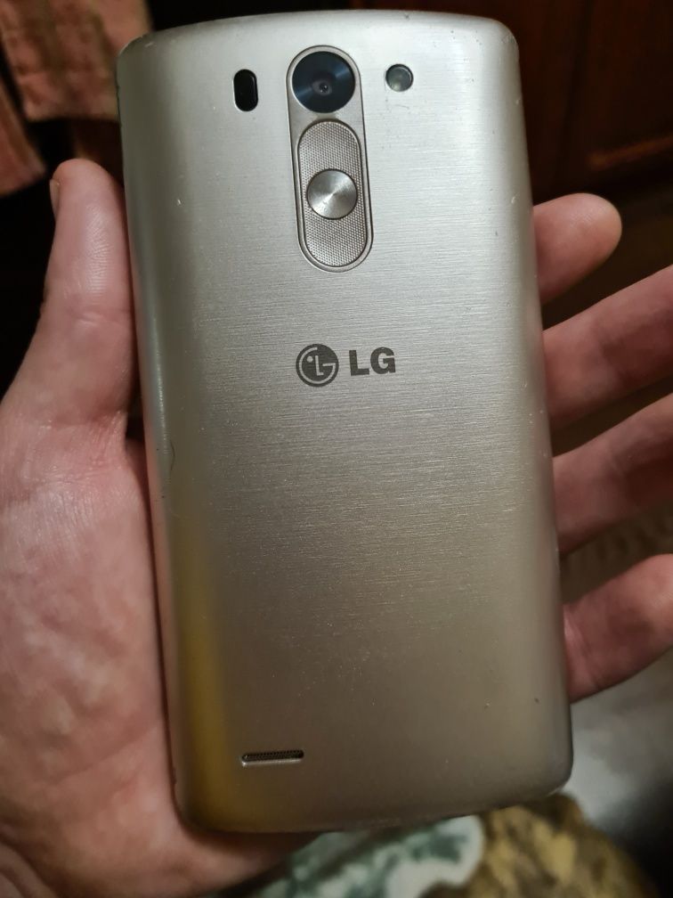 Смартфон Мобілка під Ремонт LG G3s D724