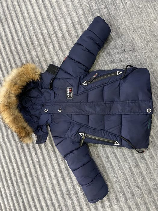 Теплая детская курточка пуховик