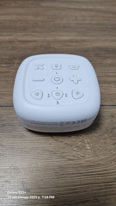 Генератор білого шуму.