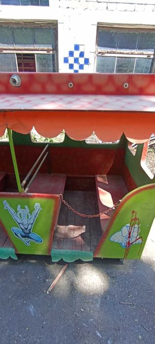 Атракціон паровозик