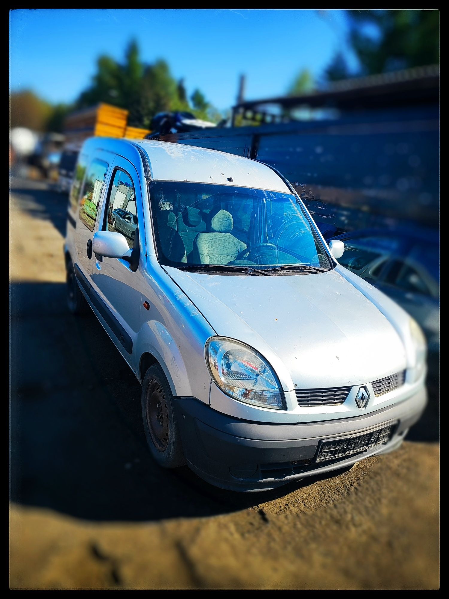 Renault Kangoo maska